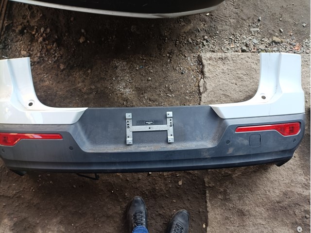 Бампер задний 31663160 VOLVO