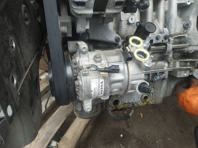 Насос кондиционера P31469966 VOLVO