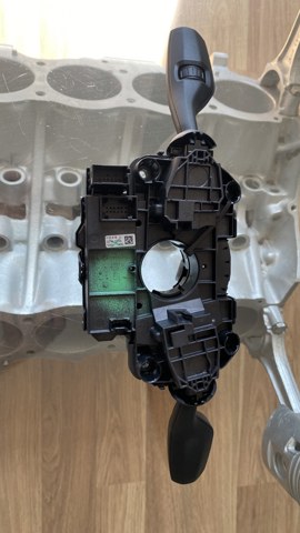 61315A32040 BMW купить в Ужгород