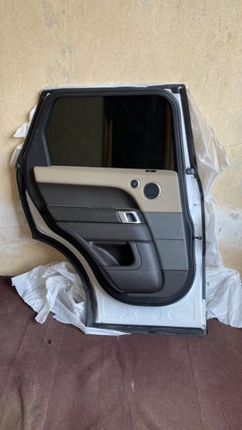LR044229 LAND ROVER Дверь задняя левая купить в Житомир