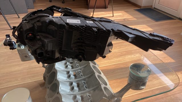 LAND ROVER LR187011 в наличии Хмельницкий
