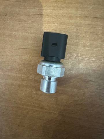 VAG 5Q0959126A Датчик давления кондиционера в наличии Украина