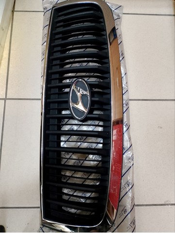 Облицовка радиатора 863503D000 HYUNDAI