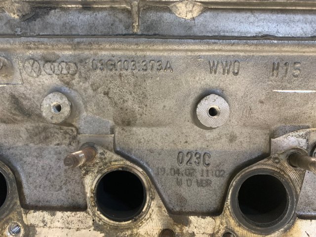 03G103373A VAG Головка блока цилиндров (ГБЦ) купить в Ужгород