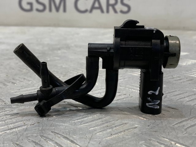 VAG 1K0906627A Клапан соленоид регулирования заслонки EGR в наличии Хмельницкий