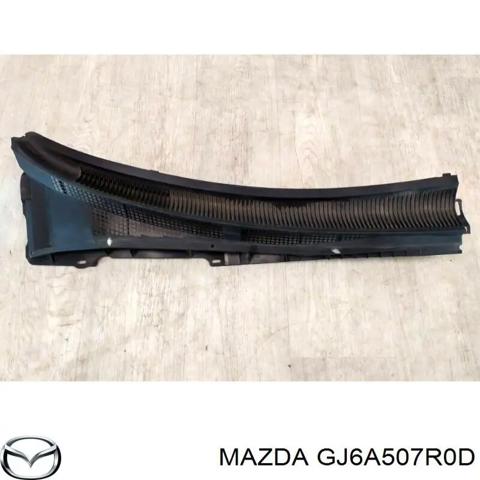 Водосток лобового стекла, жабо GJ6A507R0D MAZDA