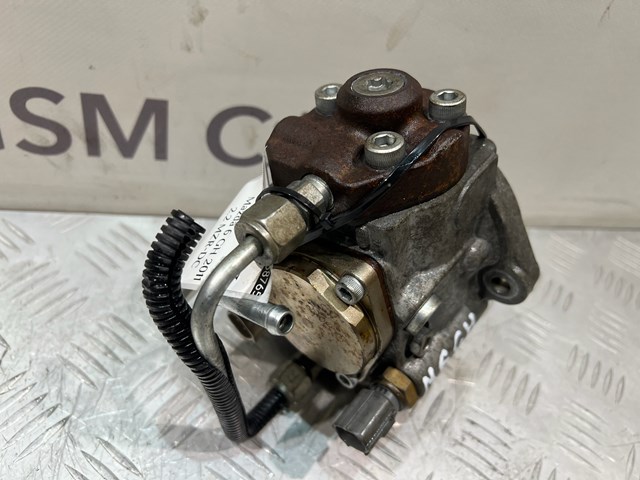 Насос топливный высокого давления (ТНВД) R2AA13800 MAZDA