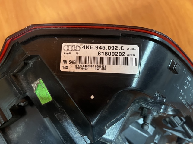 VAG 4KE945092C Фонарь задний правый внешний в наличии Каменское