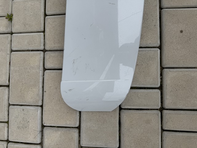 VAG 8R0827933C Спойлер багажника (двери 3/5-й задней) в наличии Винница