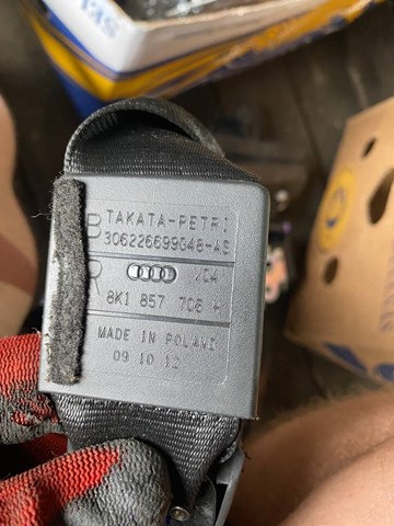 Ремень безопасности передний правый 8K1857706H VAG