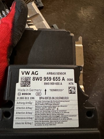 8W0959655A VAG купить в Львов