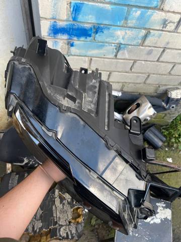 260106RR6D NISSAN Правая фара купить в Винница