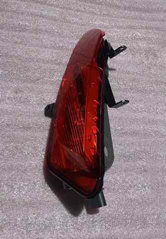 VOLVO 31353285 Фонарь противотуманный задний левый в наличии Ужгород