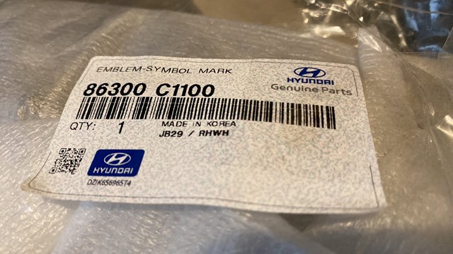 86300C1100 HYUNDAI Эмблема решетки радиатора купить в Запорожье