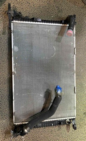 VAG 8R0121251C Радиатор охлаждения двигателя в наличии Винница