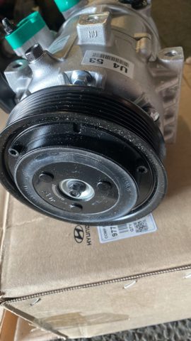 97701C1100 Компрессор кондиционера купить Кривой Рог