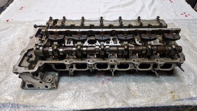 Головка блока цилиндров 11127607838 BMW