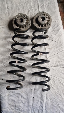Пружина передней подвески 31336863108 BMW