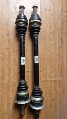 33207581024 BMW Полуось задняя правая купить в Одесса