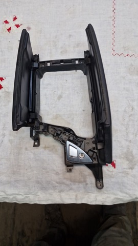 51169216925 BMW Крышка подлокотника купить в Ровно