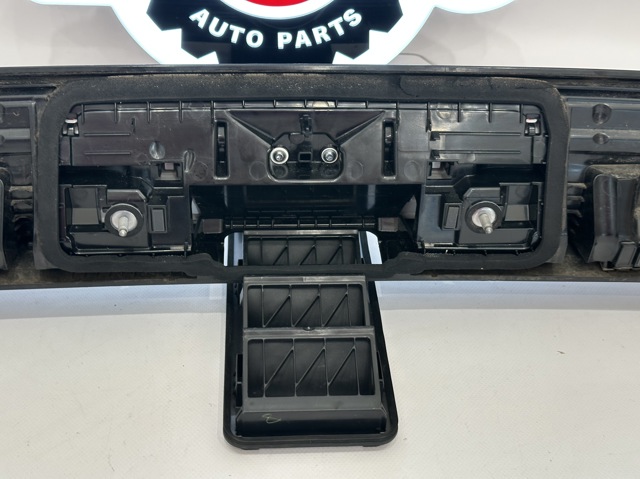 2G7945093 VAG Фонарь задний центральный купить в Одесса