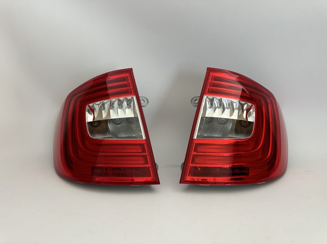3T9945096A VAG Фонарь задний правый купить в Винница