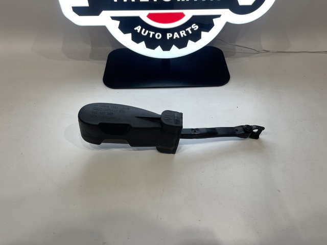 4M0837267 VAG купить в Ирпень