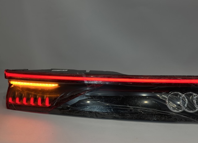 VAG 4M8945095P в наличии Чернигов