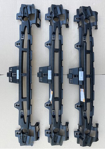 51127306903 BMW Кронштейн бампера заднего центральный купить в Житомир