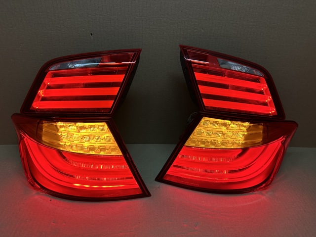 Задняя левая внутренняя фара 7203225 BMW