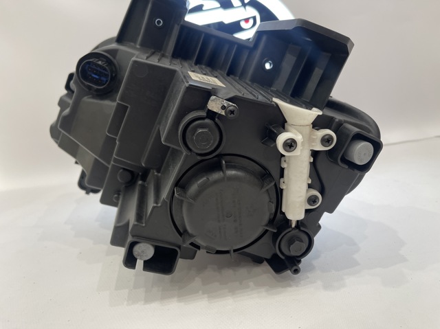 92102J9600 HYUNDAI Фара правая купить в Хмельницкий