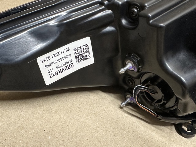 92402N7100 HYUNDAI Фонарь задний правый внешний купить в Харьков