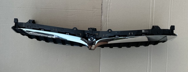 9465188 BMW Жалюзи радиатора охлаждения купить в Винница