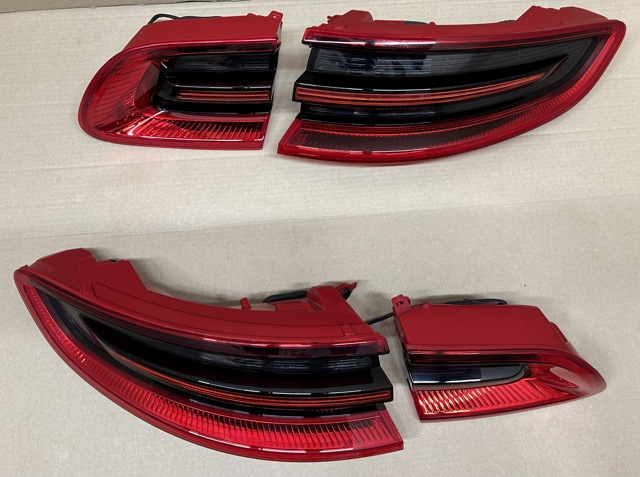 95B945095M PORSCHE Фонарь задний левый внешний купить в Кривой Рог