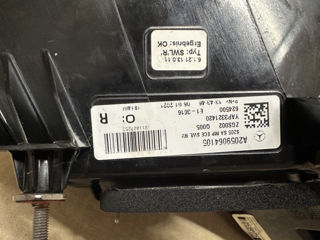 A2059064105 MERCEDES Фонарь задний правый внешний купить в Запорожье