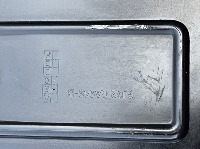 LAND ROVER GJ326A949B в наличии Житомир