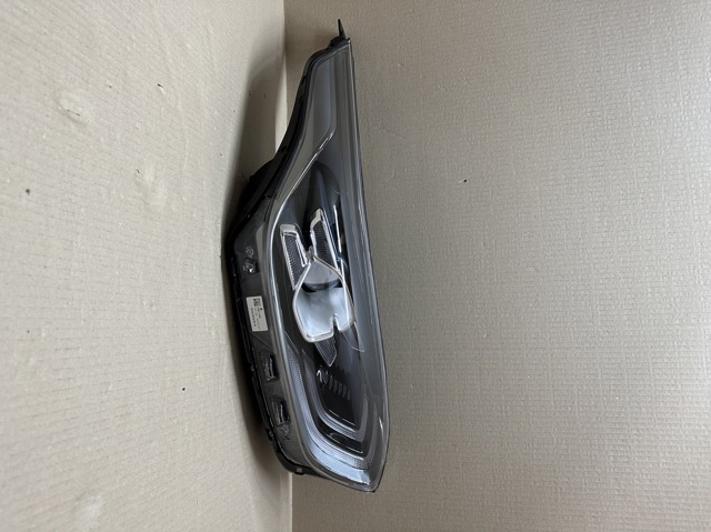J792111020 HYUNDAI купить в Павлоград