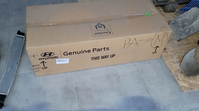92102D7201FFF HYUNDAI Правая фара купить в Киев