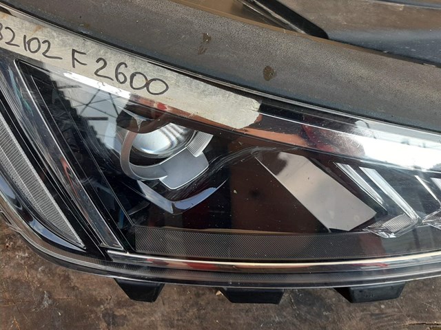 92102F2500 HYUNDAI Фара правая купить в Киев