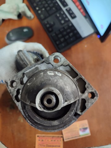 0001218175 BOSCH Стартер купить в Украина