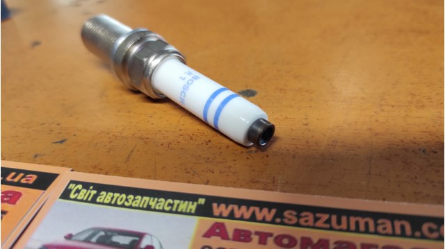 0241245673 BOSCH Свеча зажигания купить в Киев
