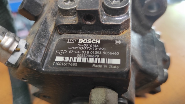 Насос топливный высокого давления (ТНВД) 0445010156 BOSCH