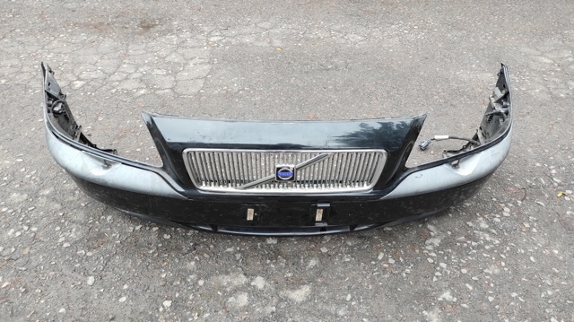 Бампер передний в сборе 09154851 VOLVO