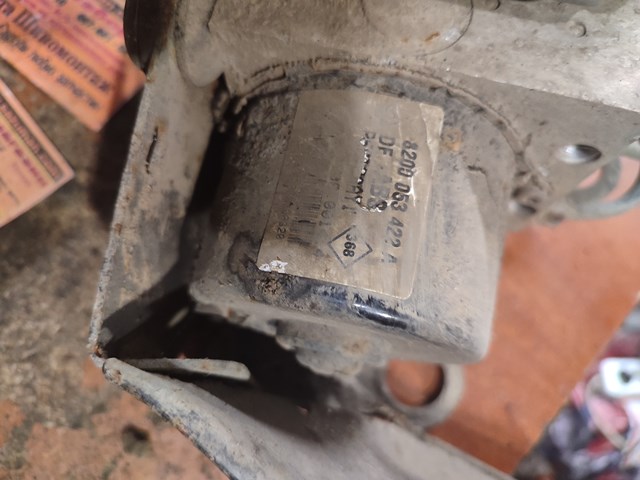 RENAULT 10096014123 в наличии Запорожье