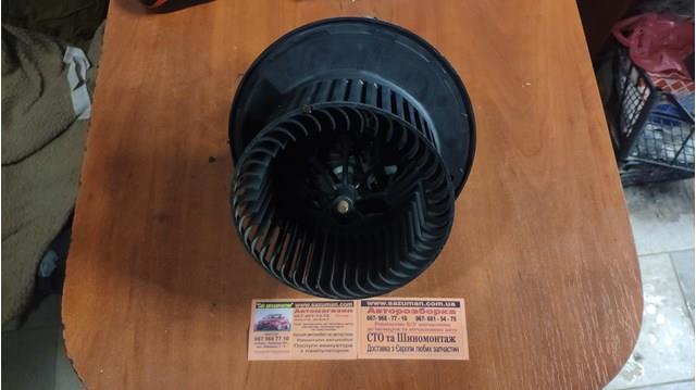 Мотор вентилятора печки (отопителя салона). mercedes w169 1698200642