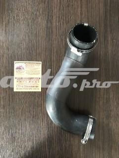 Патрубок интеркуллера 1752334 FORD