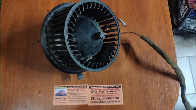 Мотор вентилятора печки (отопителя салона). golf 3 b3  1H1819021