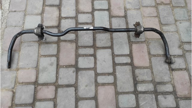 Стабилизатор передний Volkswagen Caddy 3