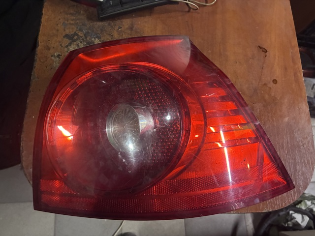Стоп задний 1K6945096Q VAG