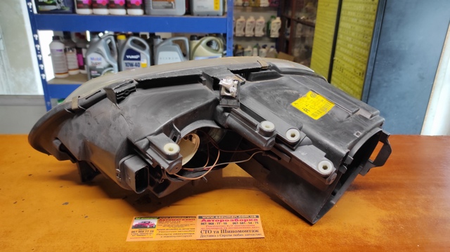 1T0941006F VAG Фара правая купить в Запорожье